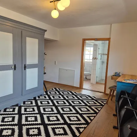公寓 Haus Nummer Fuenf - Inklusive Chiemgau Karte