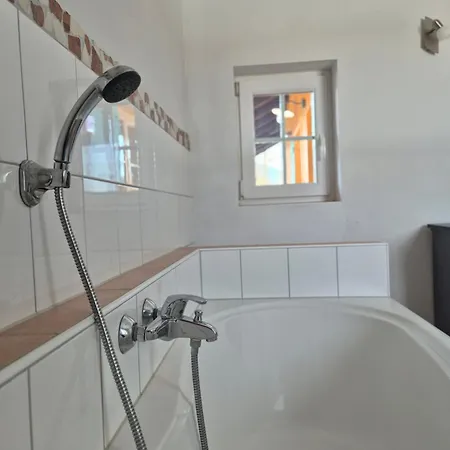 Haus Nummer Fuenf - Inklusive Chiemgau Karte Διαμέρισμα