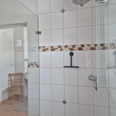 Haus Nummer Fuenf - Inklusive Chiemgau Karte Siegsdorf